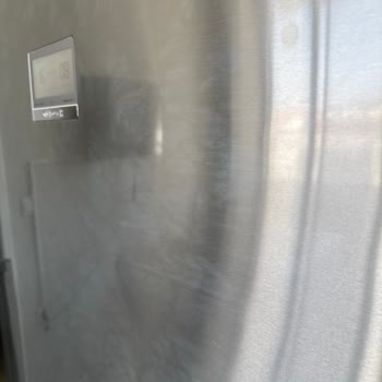 Bosch Buzdolabında Kapak Solması Ve Servis Mağduriyeti