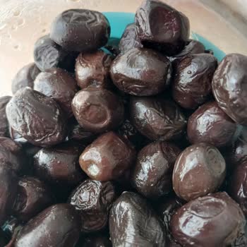 Aldığım Harras Zeytin Açılmadan Küflenmiş