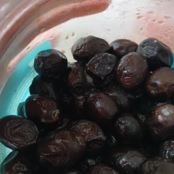 Aldığım Harras Zeytin Açılmadan Küflenmiş