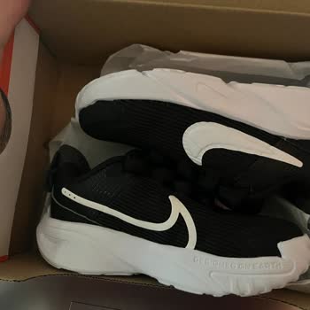 In Street Kullanılmamış Bebek Ayakkabısında Değişim Mağduriyeti