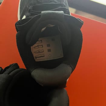 In Street Kullanılmamış Bebek Ayakkabısında Değişim Mağduriyeti