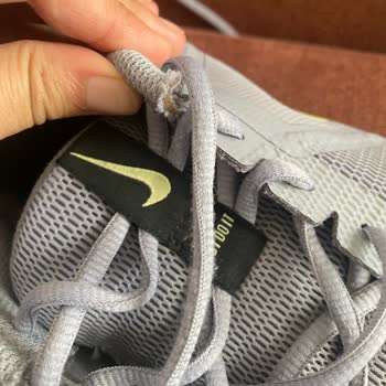 FLO Nike Ayakkabım Kısa Sürede Yırtıldı Garanti Talebim Reddedildi