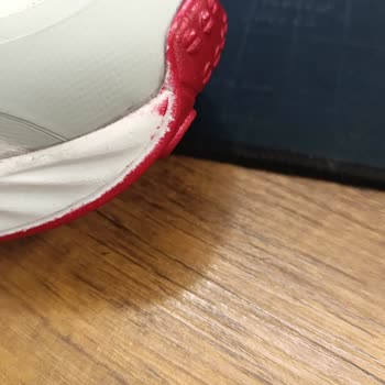 Satın Aldığım Ürün Görselden Farklı Ve Kusurlu Geldi