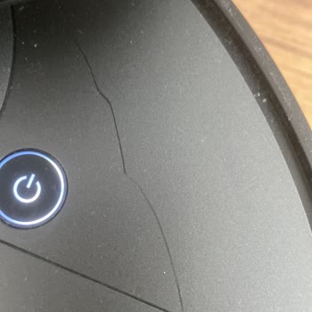 Yeni Aldığım Fakir Robotun Kapağı Çatladı Müşteri Hizmetleri Çözüm Sunmuyor