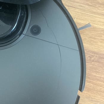 Yeni Aldığım Fakir Robotun Kapağı Çatladı Müşteri Hizmetleri Çözüm Sunmuyor