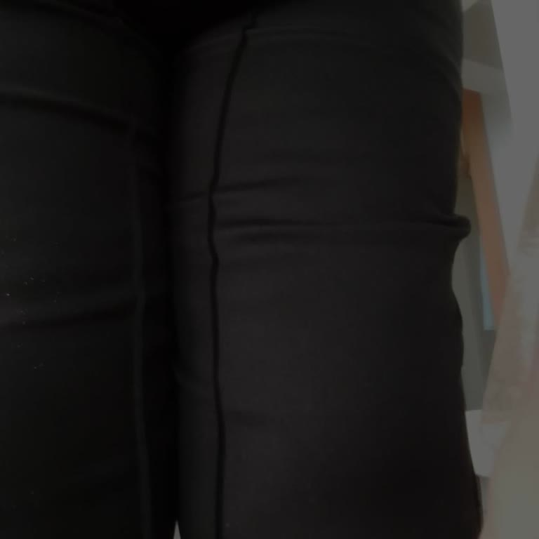 Dikişleri Kötü Pantolonlar İçin Muhatap Bulamıyorum