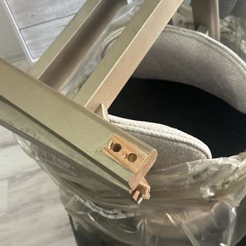 Kırık Ürün Teslimatı Ve Yetersiz Müşteri Hizmeti