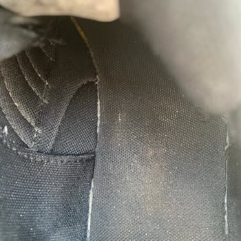 FLO'dan Aldığım Adidas Ayakkabı Kısa Sürede Yıprandı