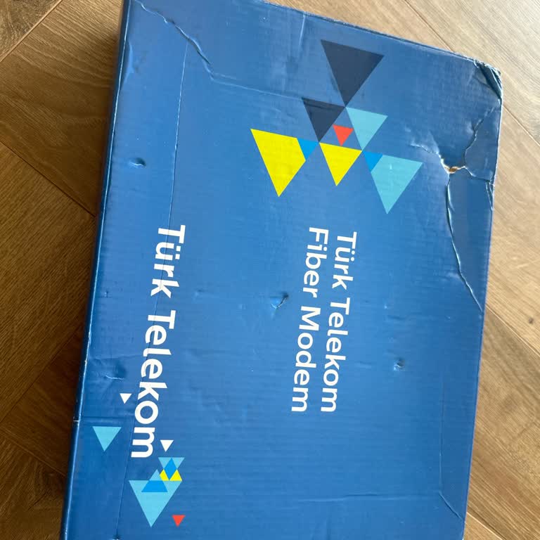 Müşteri Hizmetleri Numarası Üzerinden Modem Ücreti Adıyla Para Talebi