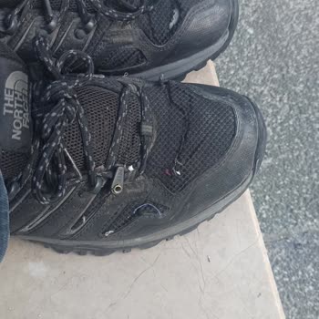 My The North Face Waterproof Shoes Tore After 1 Year