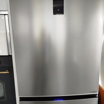 Buzlukta Oluşan Koku Sorunu ve Kullanılamayan Yiyecekler