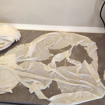 Aldığım Yufka Parçalanmış Ve Poşete Yapışmış Şekilde Çıktı, Mağdur Oldum