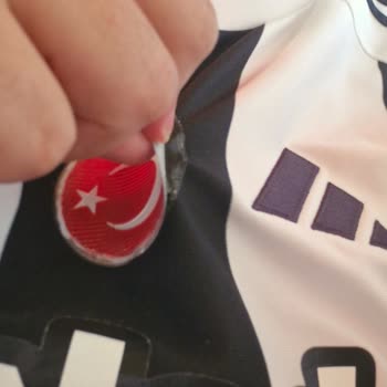 Yeni Aldığım Beşiktaş Forması Birkaç Yıkamada Deforme Oldu