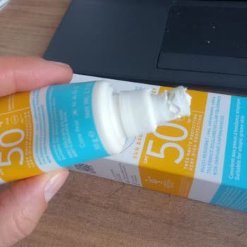 Aldığım Krem Bozuk Çıktı, Kötü Kokuyor Ve Kullanılamaz Durumda