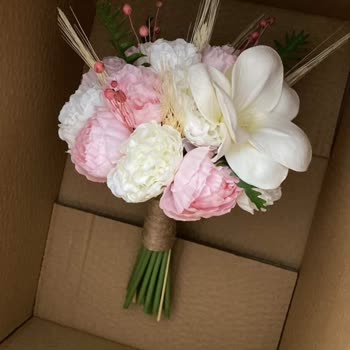 Gelin Buketi Siparişim Zamanında Teslim Edilmedi, İletişim Kurulamıyor