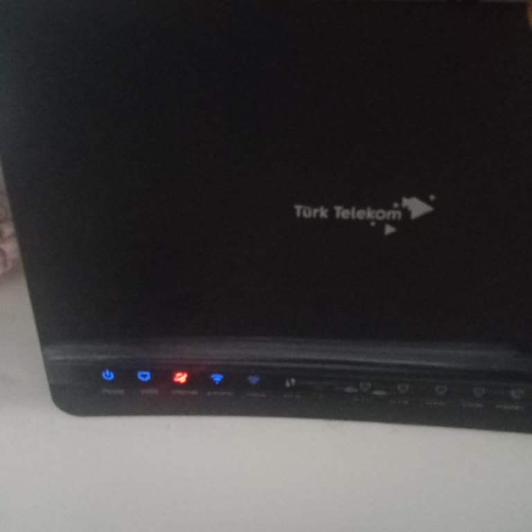 Günlerdir Süren İnternet Kesintisi Ve Yetersiz Müşteri Hizmeti Mağduriyeti