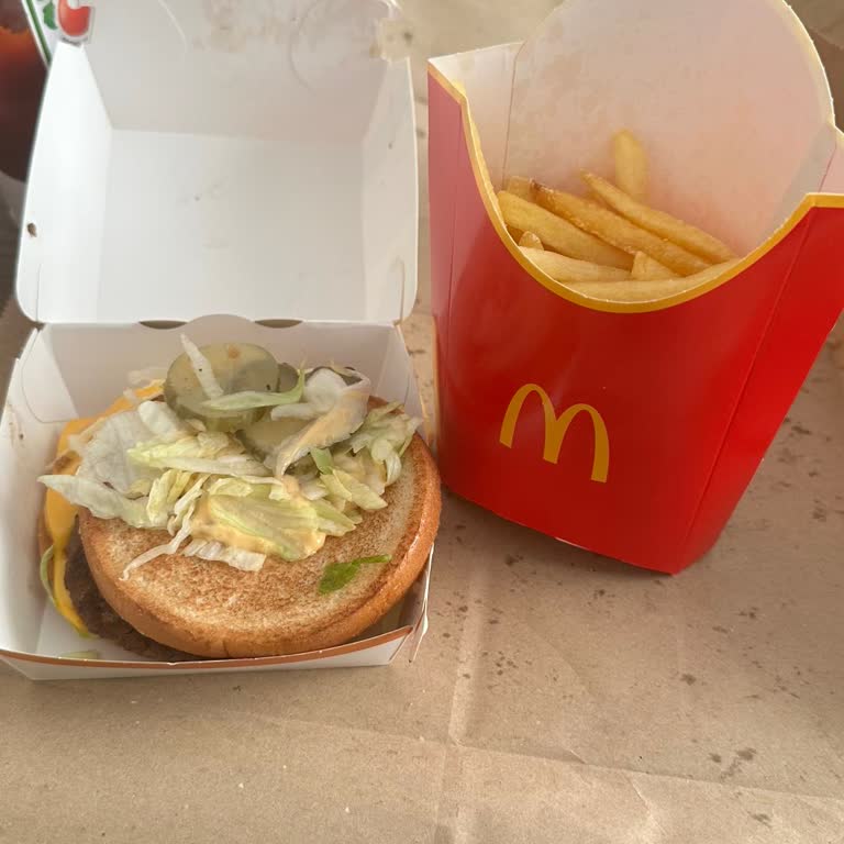 McDonald's Eksik Ürün ve İlgisiz Müşteri Hizmeti Hayal Kırıklığı