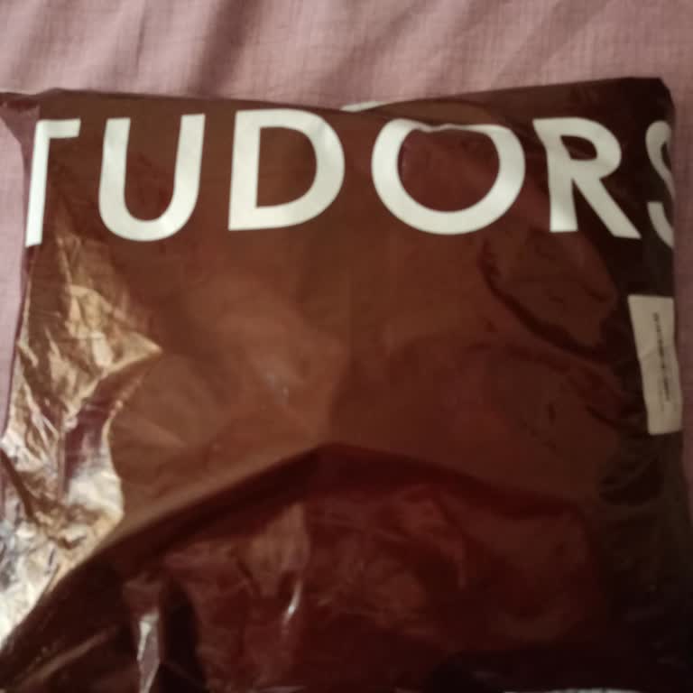 İade Ürünlerim İki Gündür Teslim Alınmıyor, Ücretim De Yatmadı