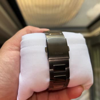 Guess Saat Çizik Ve Korumasız Çıktı Babalar Günü Hediyem Rezil Oldu