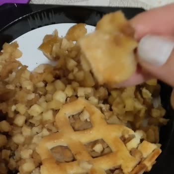 Coquette Elmalı Turta Hayal Kırıklığı, Pişmemiş Elma Ve Yanlış Malzeme Kullanımı