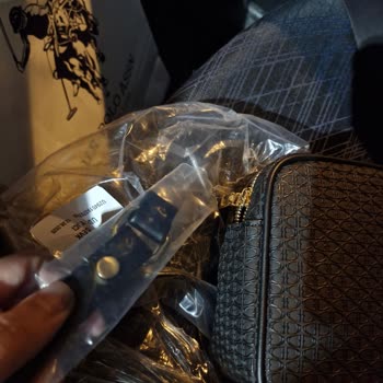 Doğum Günü İçin Aldığım Çanta Defolu Ve Kulpu Kopuk Geldi