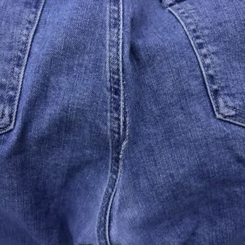 Kısa Sürede Yırtılan Kot Pantolon İçin Değişim Veya İade Talebi