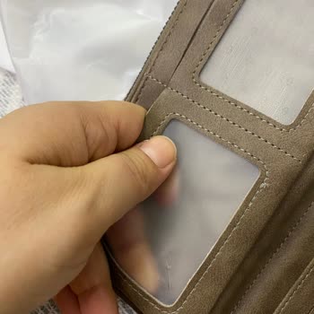 Aldığım Cüzdan İki Kez Sorunlu Gönderildi Firma Çözüm Sunmadı