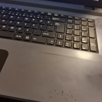 PttAVM Yanlış Marka Ve Kusurlu Bilgisayar Gönderimi, Eksik Parçalar Ve İletişim Sorunu