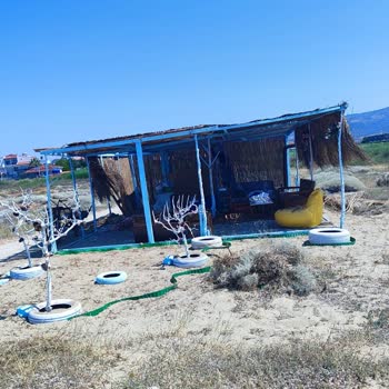 Salihler Altı Plajında Kaçak Yapı Ve Denetimsizlik Şikayeti