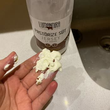 Taze Aldığım Süt Kötü Kokulu Çıktı, Bebeğimin Sağlığı Risk Altında