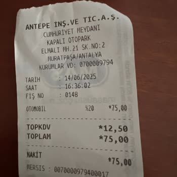 Engelli Araçlara Otoparkta Eşitsiz Uygulama Ve Kötü Davranış