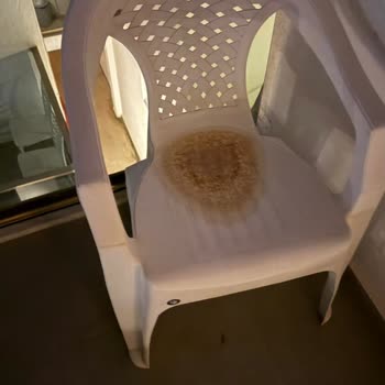 The Hello Hotel'de Temizlikten Eser Yoktu