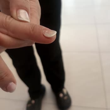 Kalıcı Oje 10 Günde Çıktı Yenileme Yapılmadı