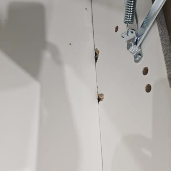 İkea'dan Aldığım Koltuk Kırık Çıktı, Müşteri Hizmeti Dönüş Yapmıyor