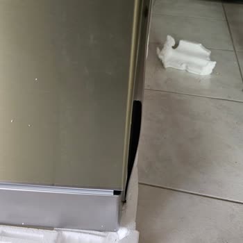 Üst Üste Hasarlı Teslimat Ve Sorumsuz Lojistik Deneyimi