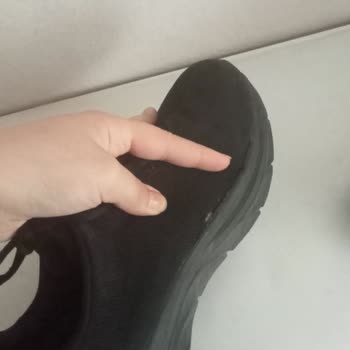 Su Geçirmez Ayakkabının Kısa Sürede Yıpranması Ve Olumsuz Müşteri Hizmeti Deneyimi