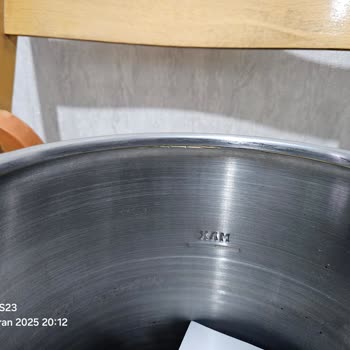 Garantisi Devam Eden Düdüklü Tencerede Lastik Sorunu Ve Yetersiz Servis