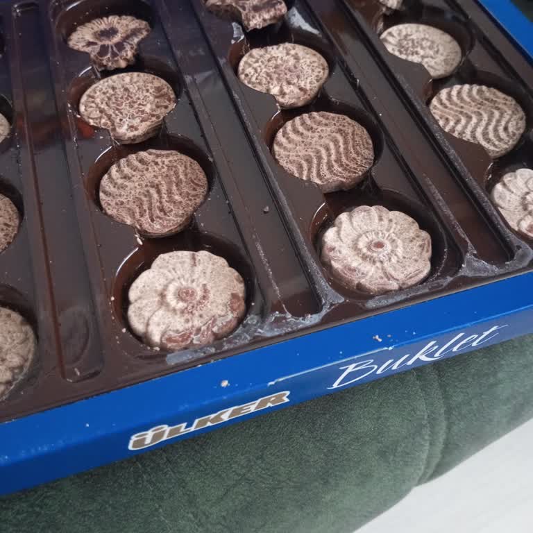 Aldığım Ülker Çikolatanın Kalitesiz Çıkması Nedeniyle Hayal Kırıklığı Yaşadım