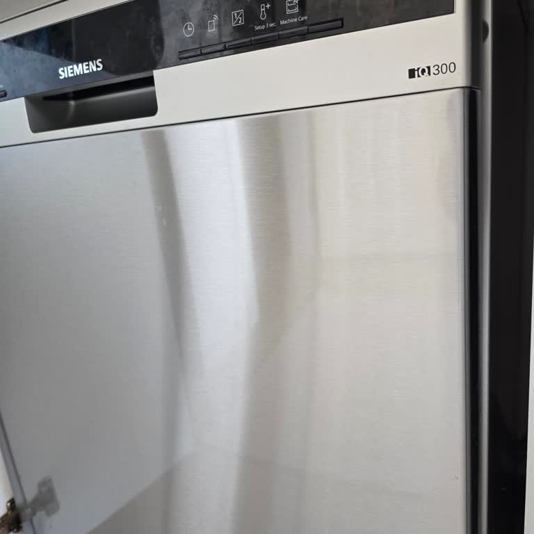 Arızalı Siemens Bulaşık Makinesi İçin Haftalardır Çözüm Sunulmuyor, Mağdurum