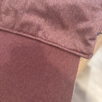 Yanlış Renk Ve Kirli Koltuk Teslimatı, İletişim Sorunları Ve Gecikmeli Hizmet