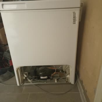 Servis Sorunu Nedeniyle Derin Dondurucu Mağduriyeti Yaşıyorum