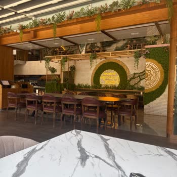 Aynalı Fırın Hastane Şubesi'nde Donuk Lezzet Ve Hayal Kırıklığı