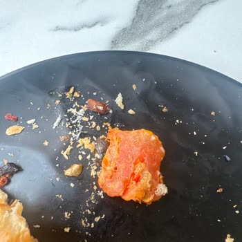 Aynalı Fırın Hastane Şubesi'nde Donuk Lezzet Ve Hayal Kırıklığı