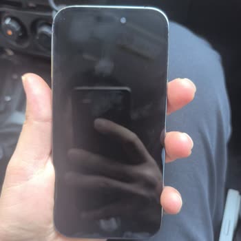 İphone 14 Pro'nun Suya Dayanıklılık Sözü Yerine Getirilmedi, Apple Destek Yetersiz Kaldı