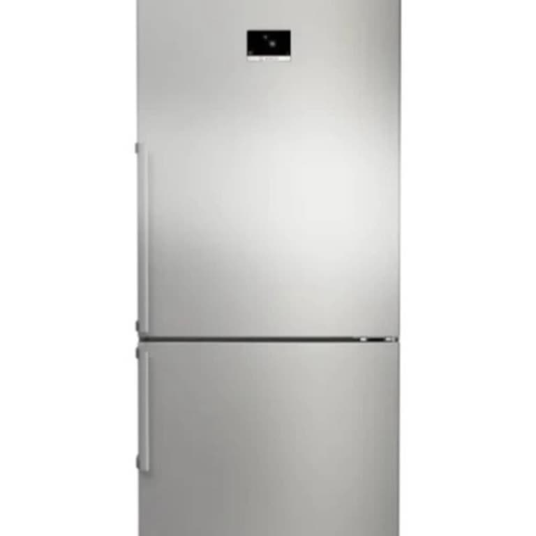 Yeni Bosch Buzdolabında Paslanan Kapak Ve Kompresör Arızasıyla Hayal Kırıklığı