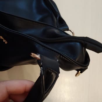 Kısa Sürede Yırtılan Çantaya Garanti Süresi Engeli