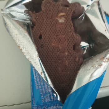 Çikolatadan Kurtçuk Çıkması Şok Etti!