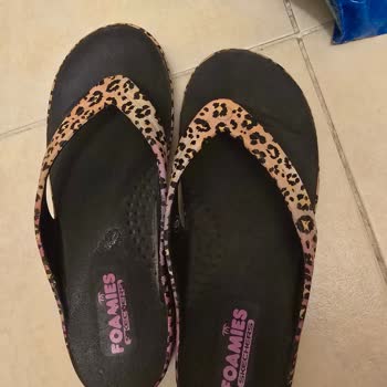 Skechers Terlikler Ayağımı Vurdu İade Edemiyorum