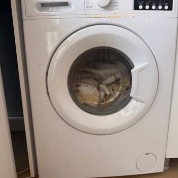 Yemeksepeti Market Portakal Suyu Şişesi Patladı, Gözümde Kalıcı Hasar Oluştu Mağduriyetim Büyük!