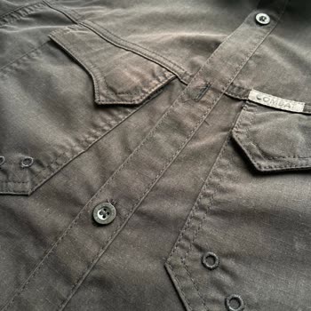 Siyah Gömlek Ve Tişörtte Renk Değişimi, Mağazadan Çözüm Bekliyorum